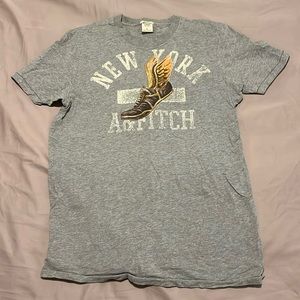 Grey Abercrombie t-shirt